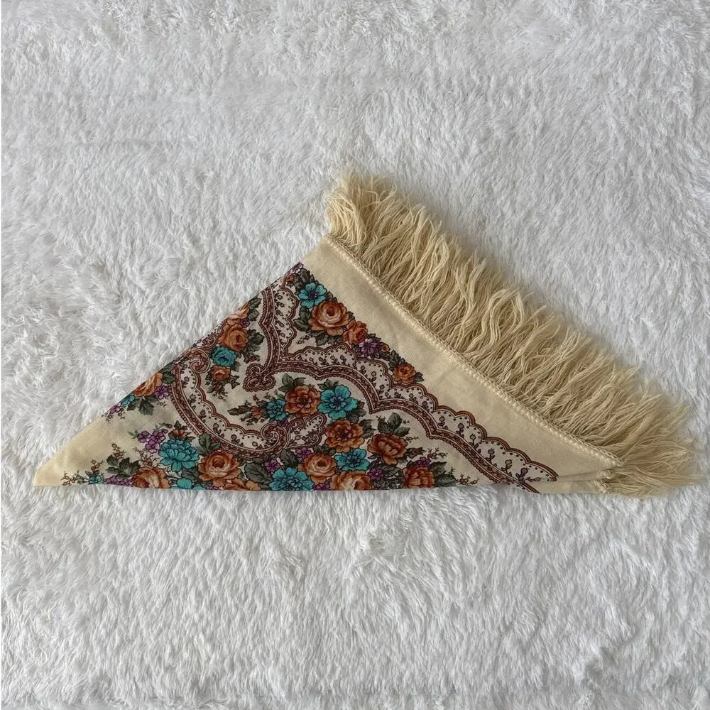1970s Vintage Floral Hand-Knotted Fringe Shawl Scarf Boho Folk Cotton Wrap